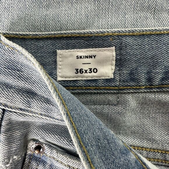 Pacsun Skinny Jeans Mens Sz 36 x 30 Light Wash Distressed Denim Blue Knee Holes - Picture 4 of 13